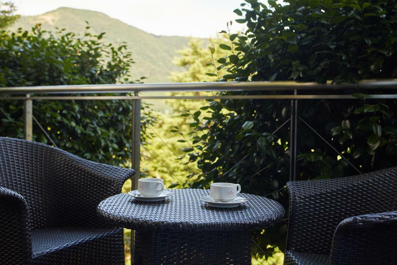 Hakone Yutowa Hotel Екстериор снимка